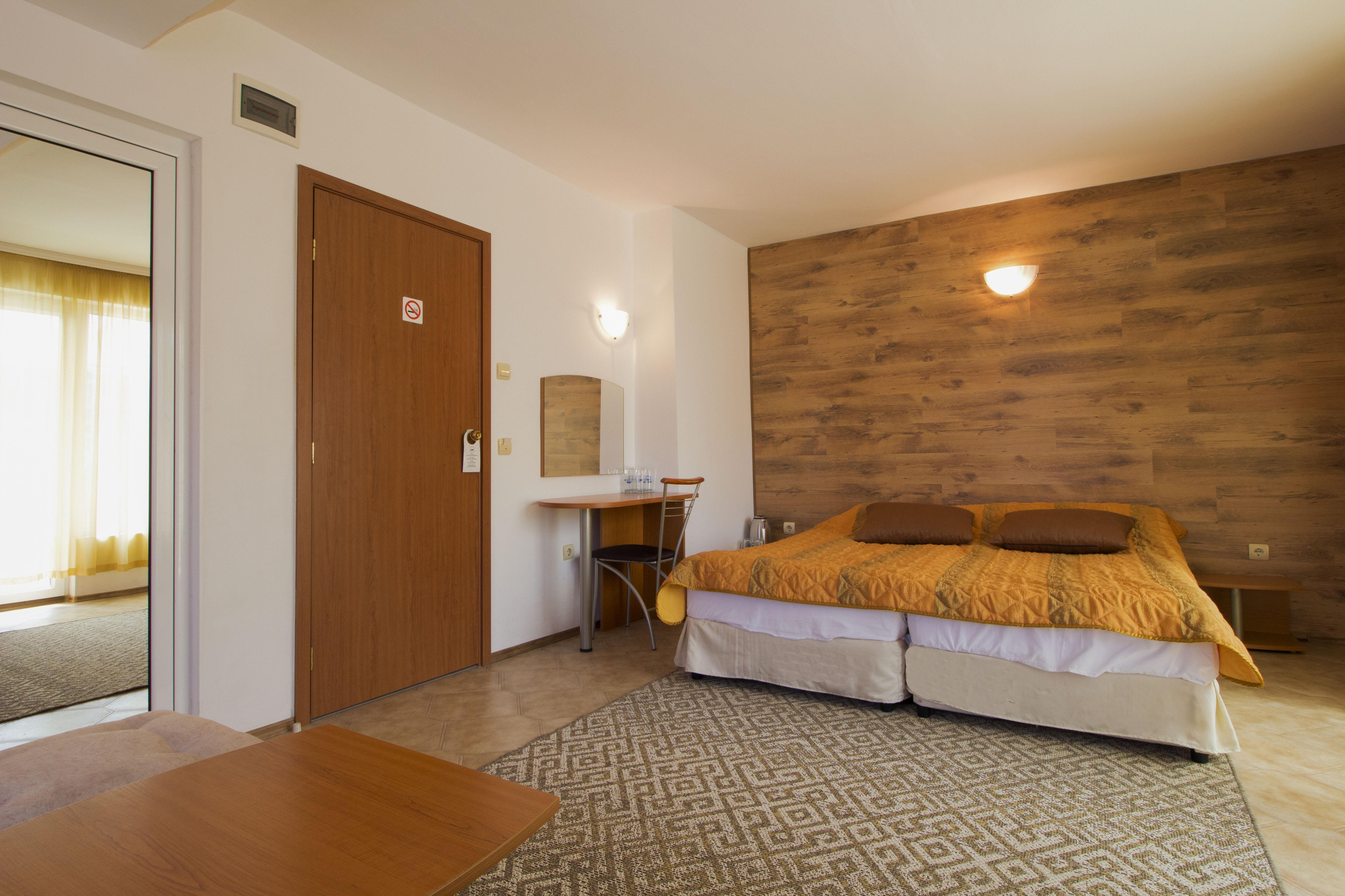 Family Hotel Venera Sveti Vlas Dış mekan fotoğraf