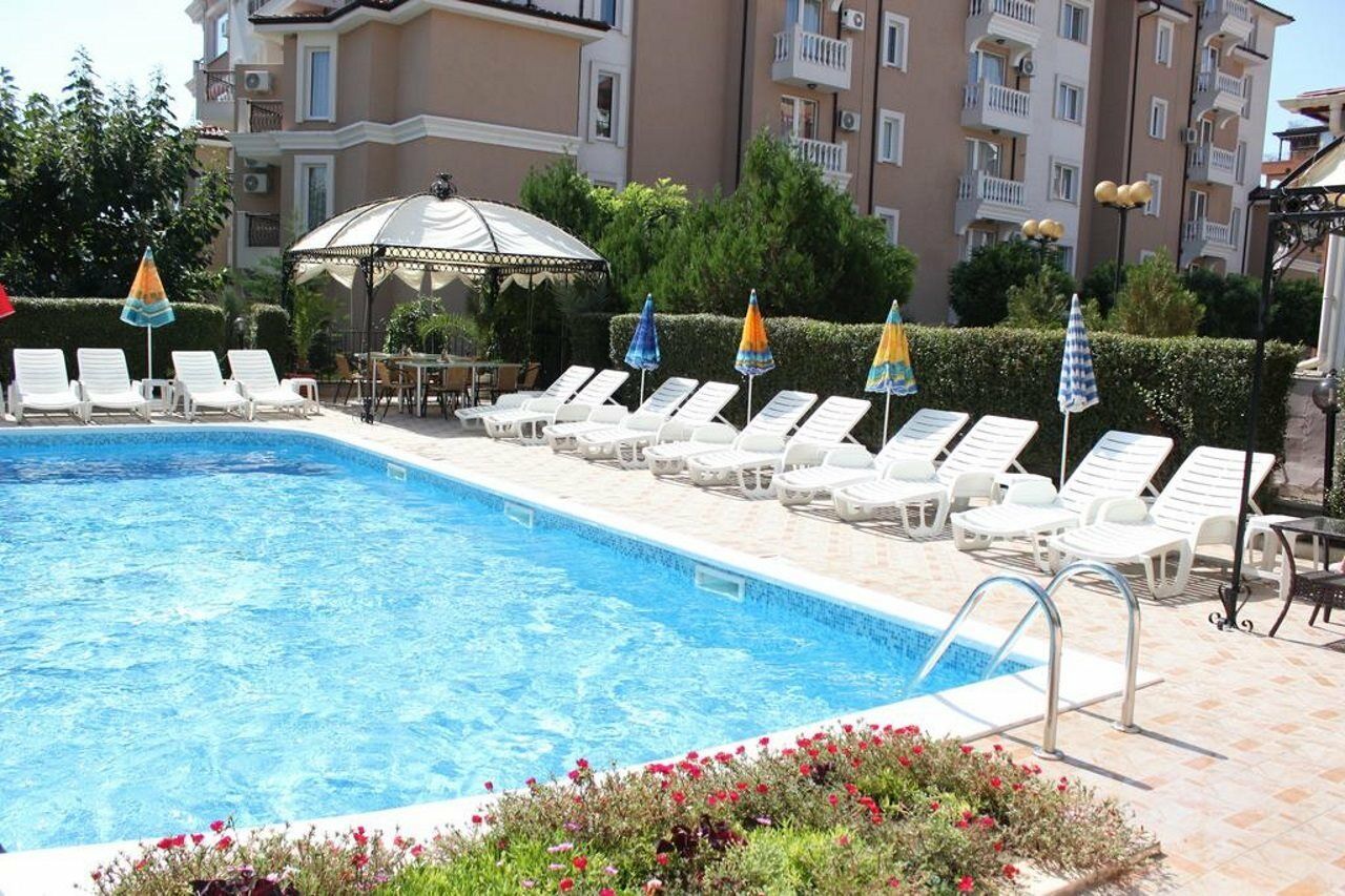Family Hotel Venera Sveti Vlas Dış mekan fotoğraf